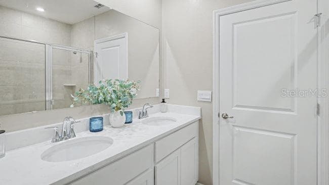 Model home - actual features may vary. - 4144 SILKTREE CT, POINCIANA