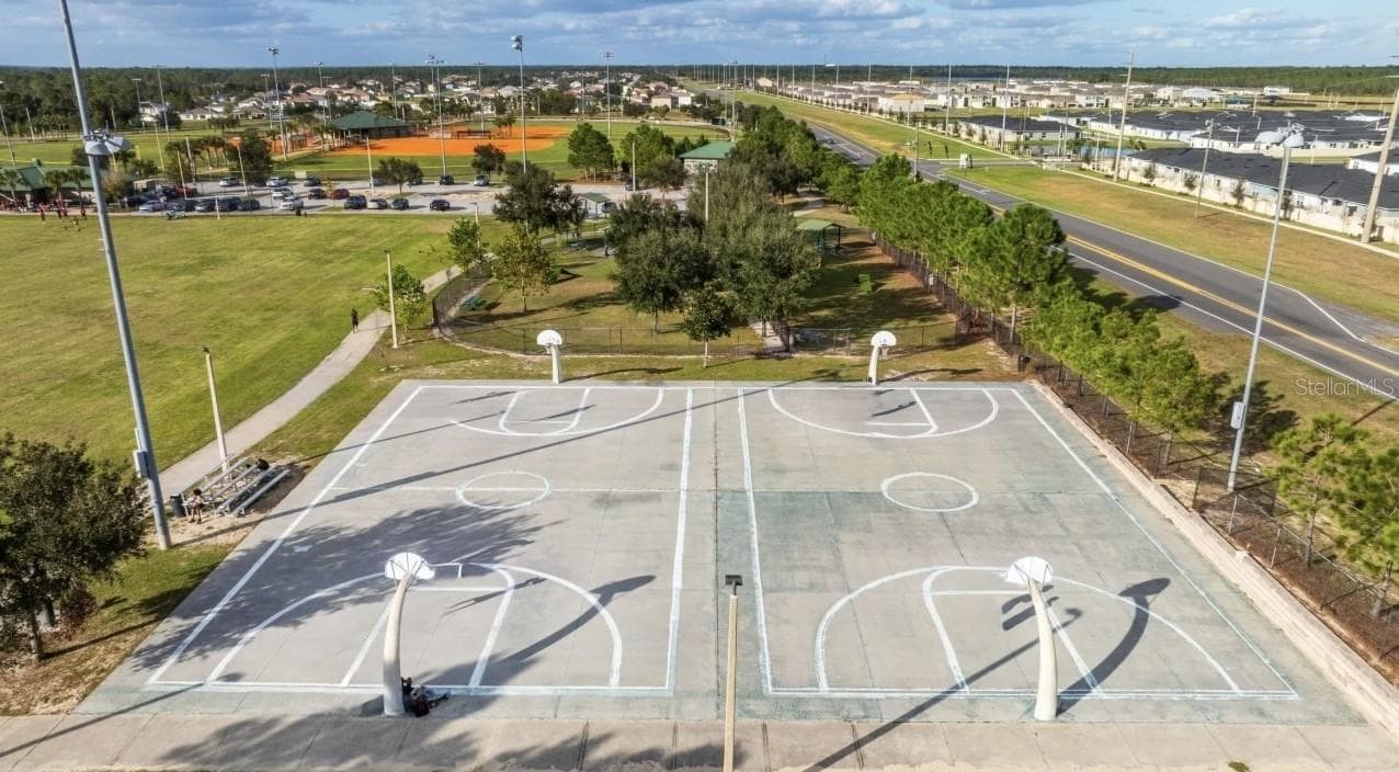 Poinciana Community Park Courts 1 mile from Lake Deer Estates - 4144 SILKTREE CT, POINCIANA
