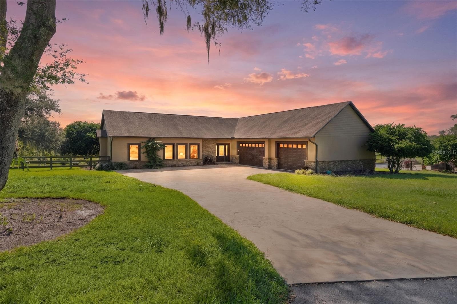 16215 DOUGLAS RD
