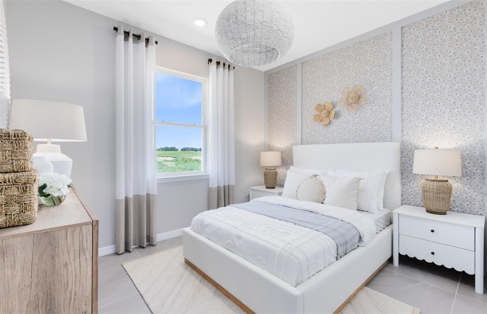 Model Home Design Only. Pictures and furnishings are for illustrative purposes only. Elevations, colors and options may vary. Furniture is for model home staging only. - 1430 RIDGE TREE DRIVE, ORMOND BEACH
