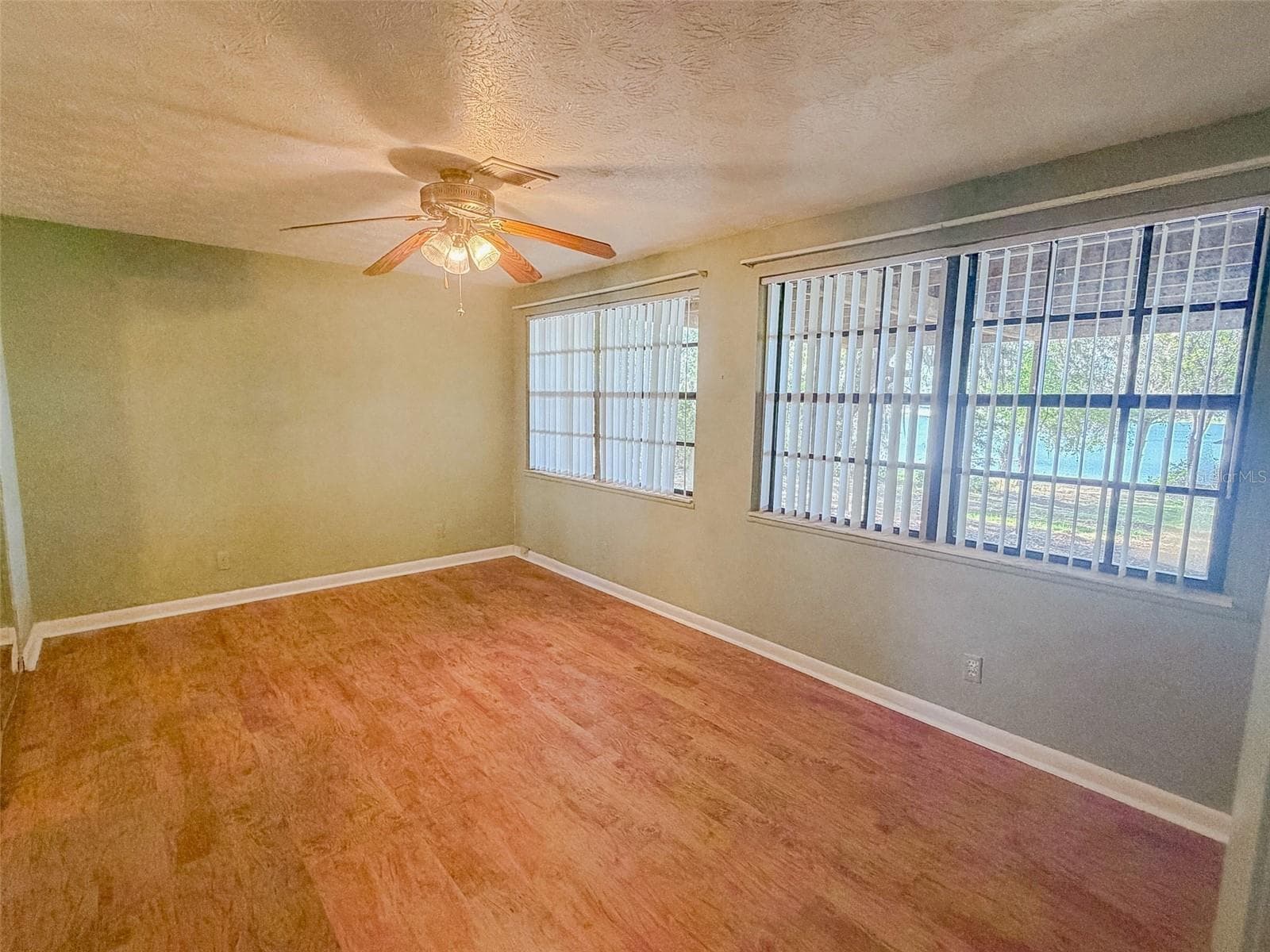 Single Family Residence at 5616 SILVER SANDS CIR, KEYSTONE HEIGHTS, photo 17 of 31