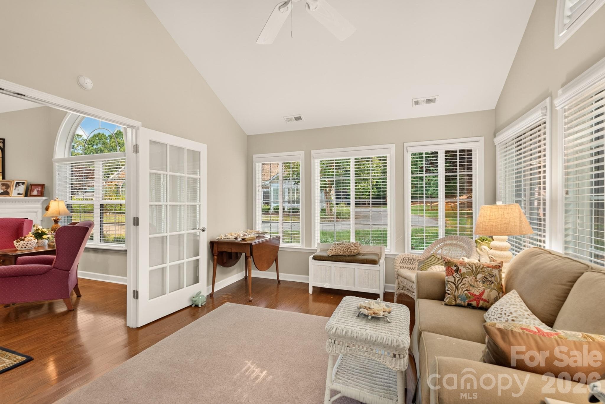 Bright Sunroom - 128 Lone Oak Circle, Rock Hill