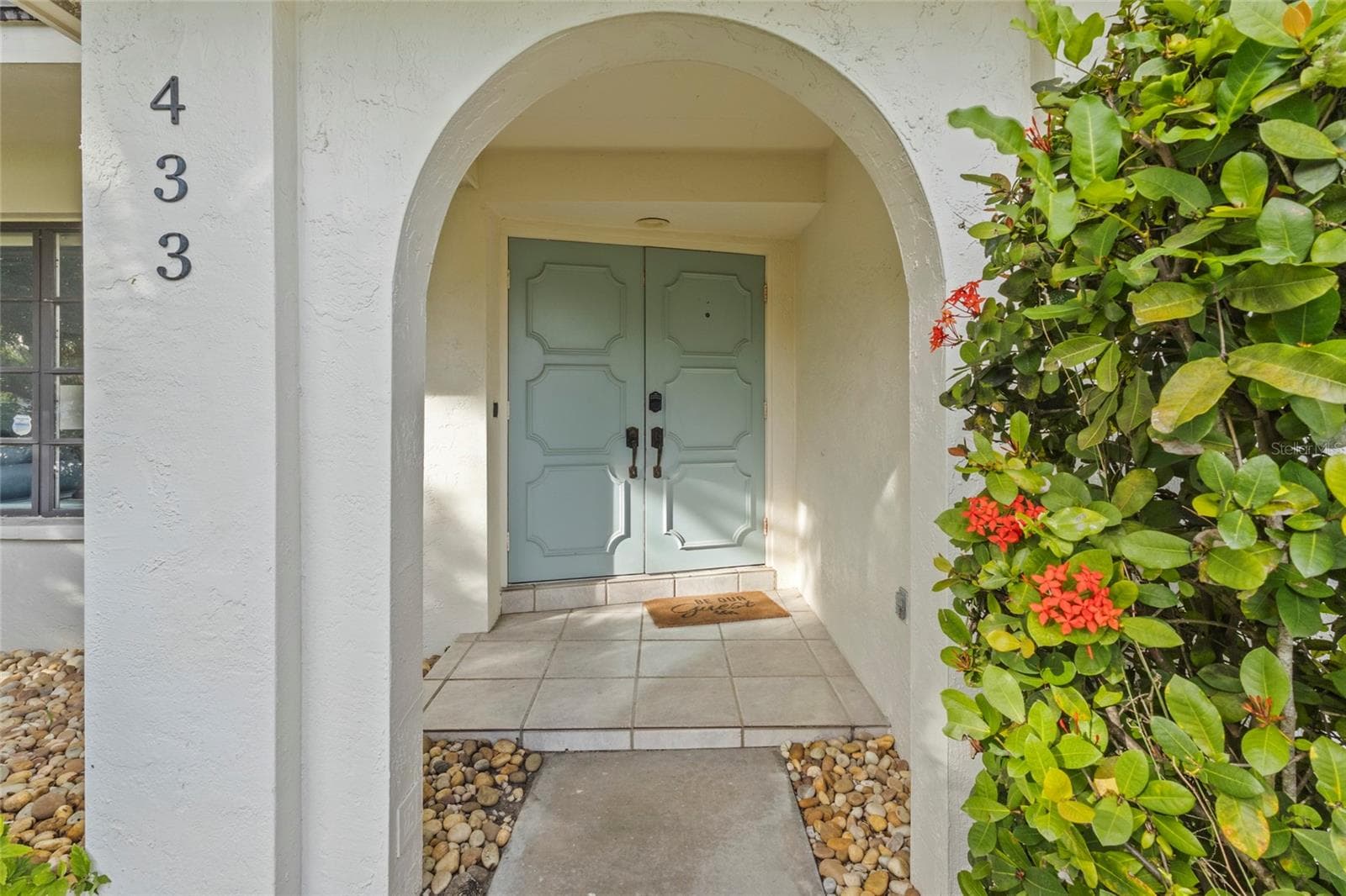 Single Family Residence at 433 WHITFIELD AVE, SARASOTA, photo 6 of 47