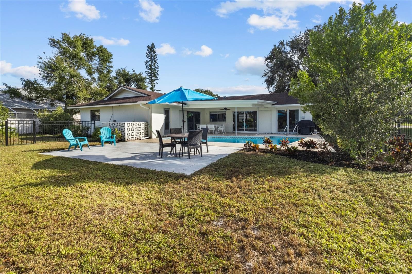 Single Family Residence at 433 WHITFIELD AVE, SARASOTA, photo 35 of 47