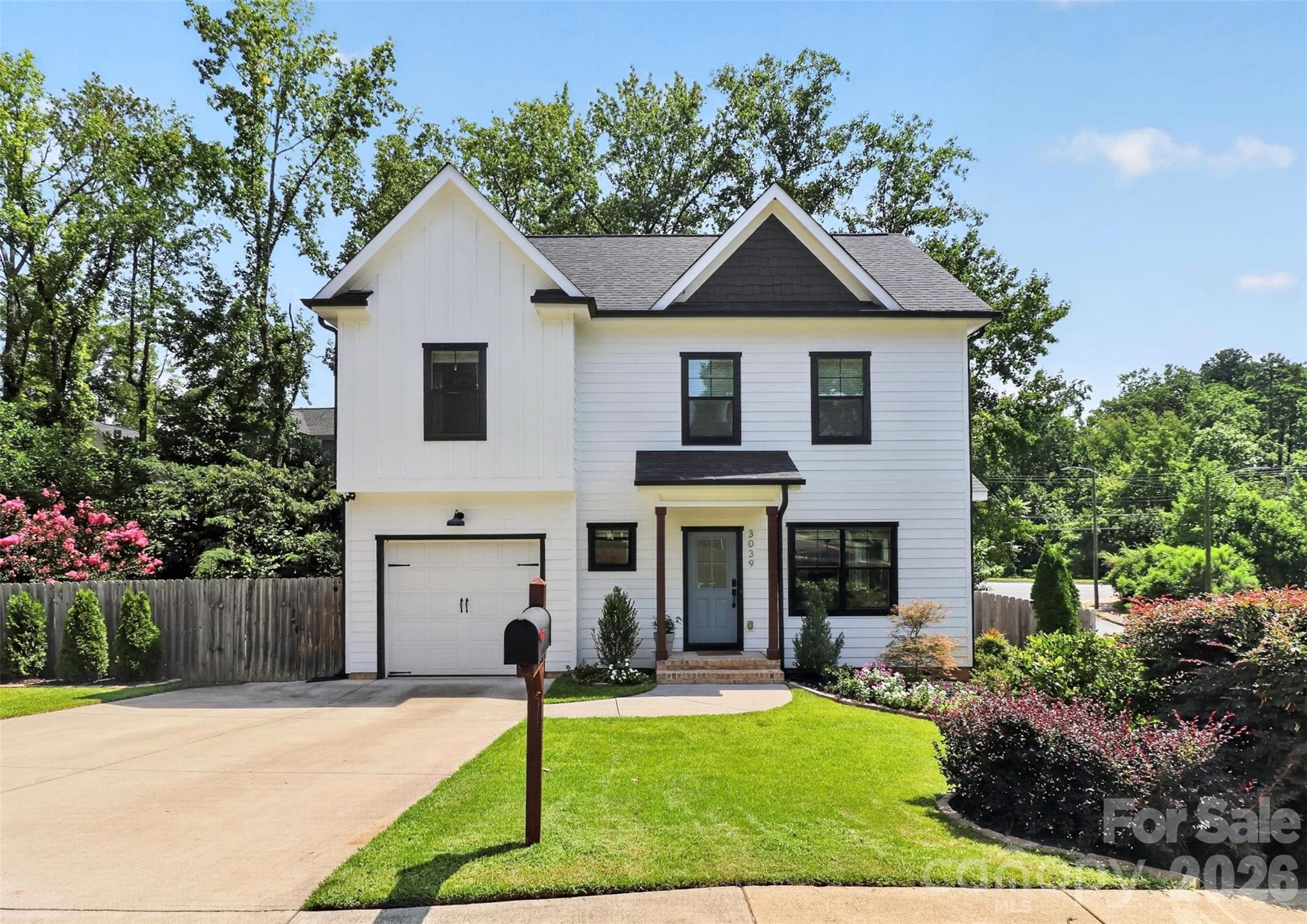 Single Family Residence at 3039 Palm Avenue, Charlotte, photo 3 of 46