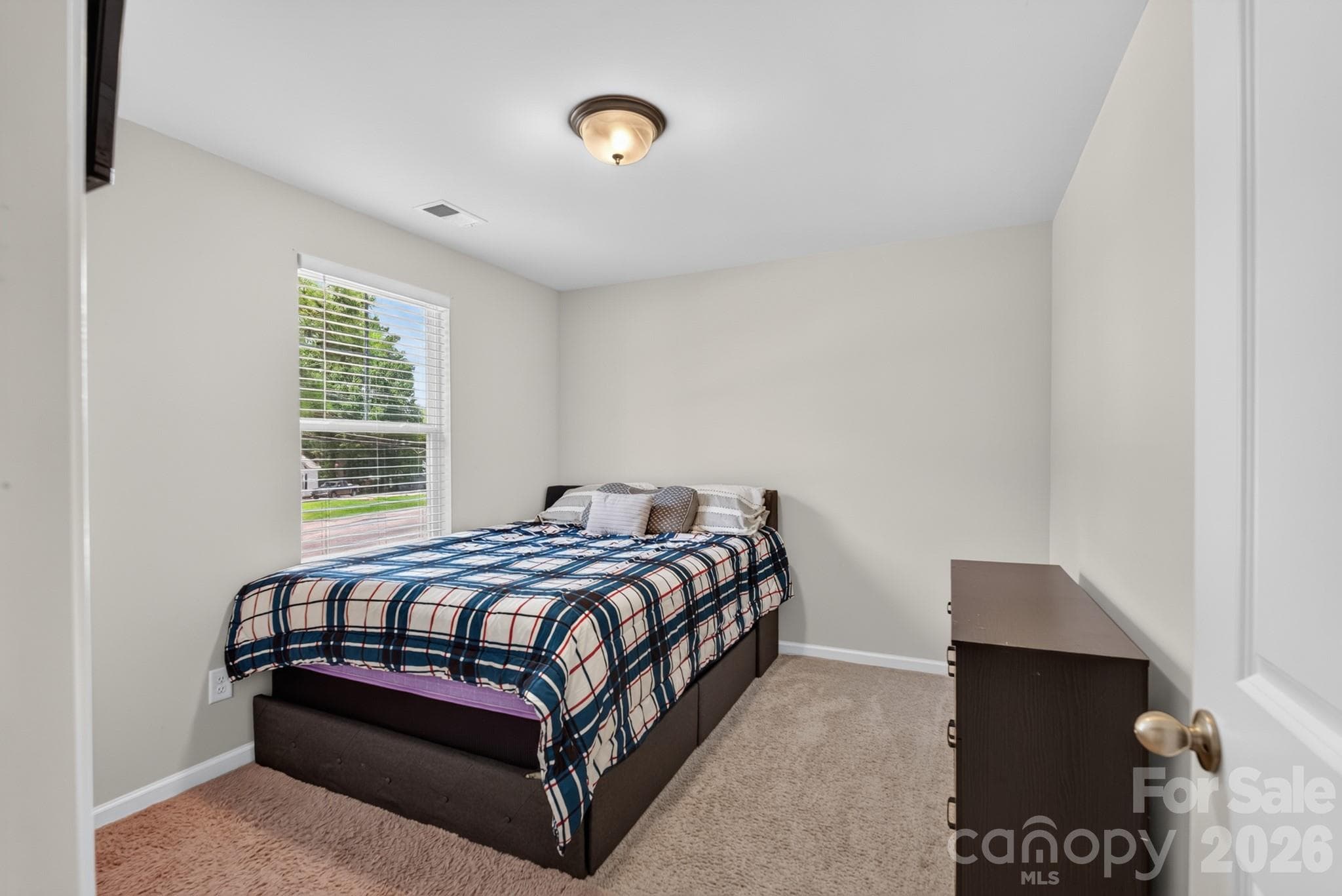 Single Family Residence at 1425 Springdale Road, Lancaster, photo 16 of 34