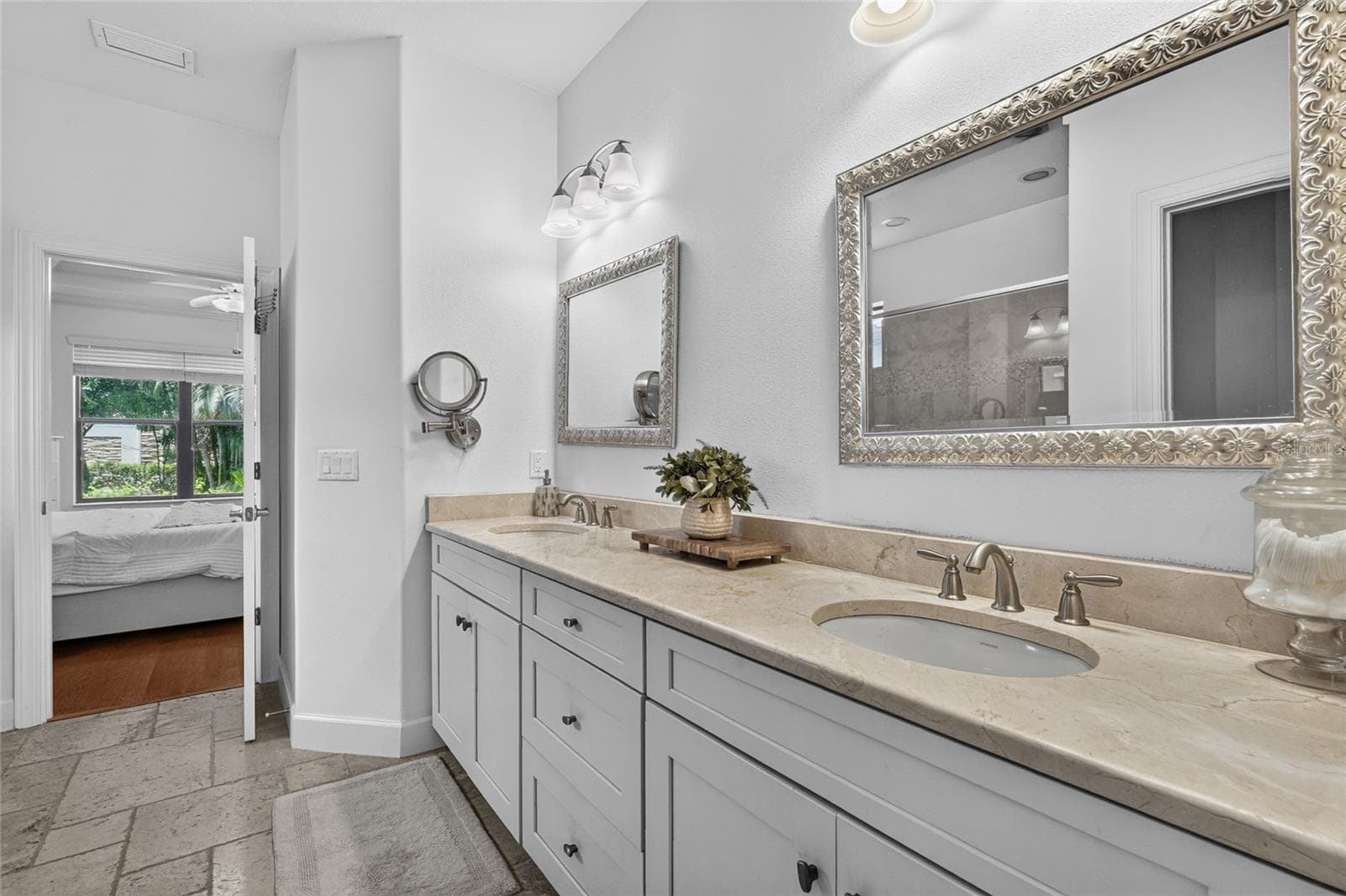 Primary ensuite - 13223 PALERMO DR, BRADENTON