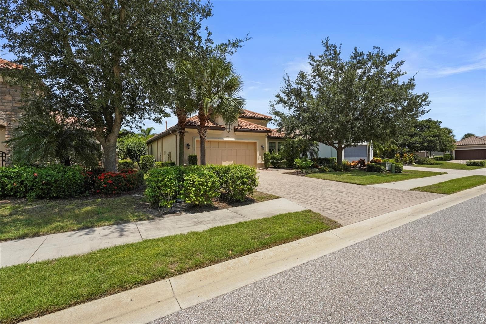 Single Family Residence at 13223 PALERMO DR, BRADENTON, photo 21 of 82