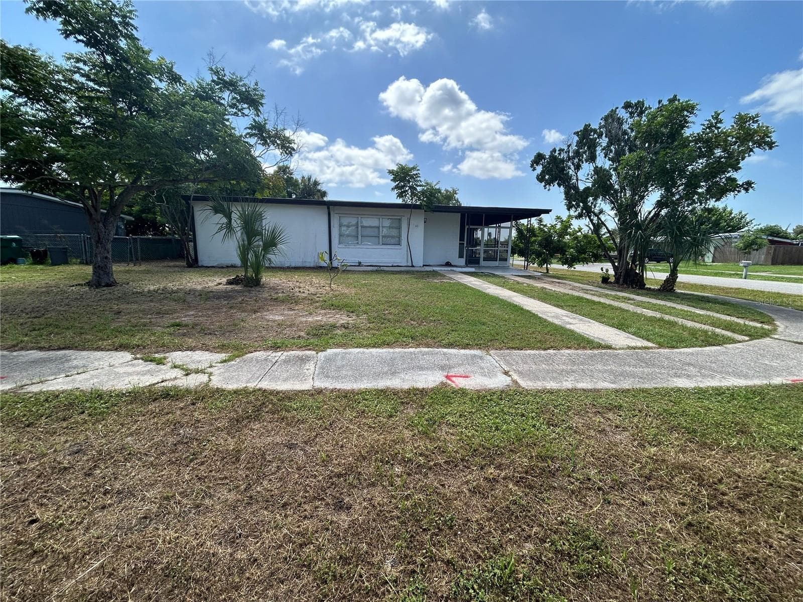 3140 CRESTWOOD DR