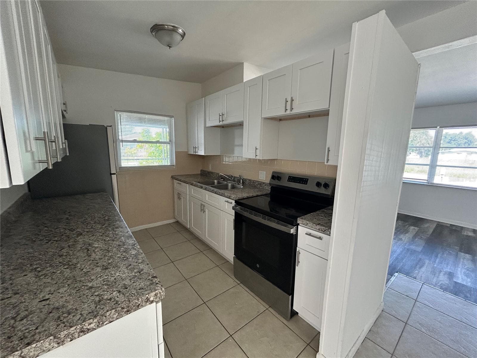 Single Family Residence at 3140 CRESTWOOD DR, PORT CHARLOTTE, photo 8 of 14