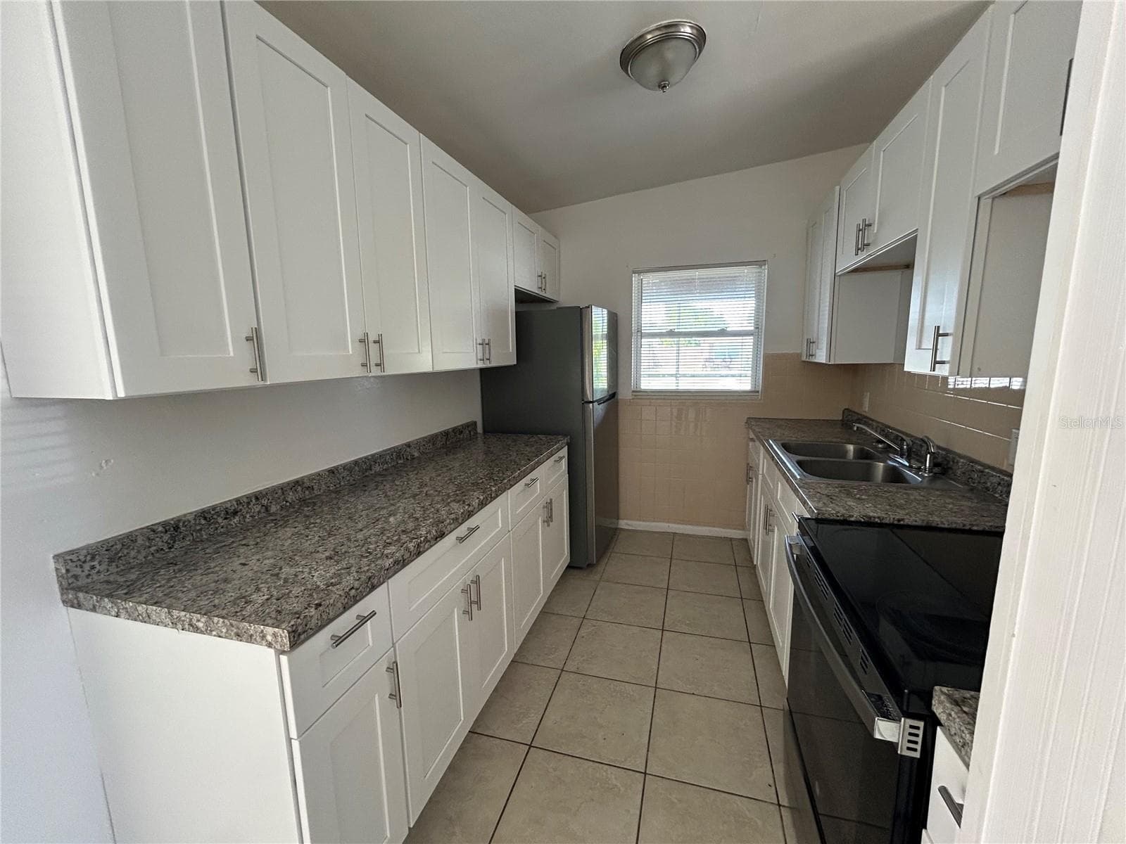 Single Family Residence at 3140 CRESTWOOD DR, PORT CHARLOTTE, photo 9 of 14