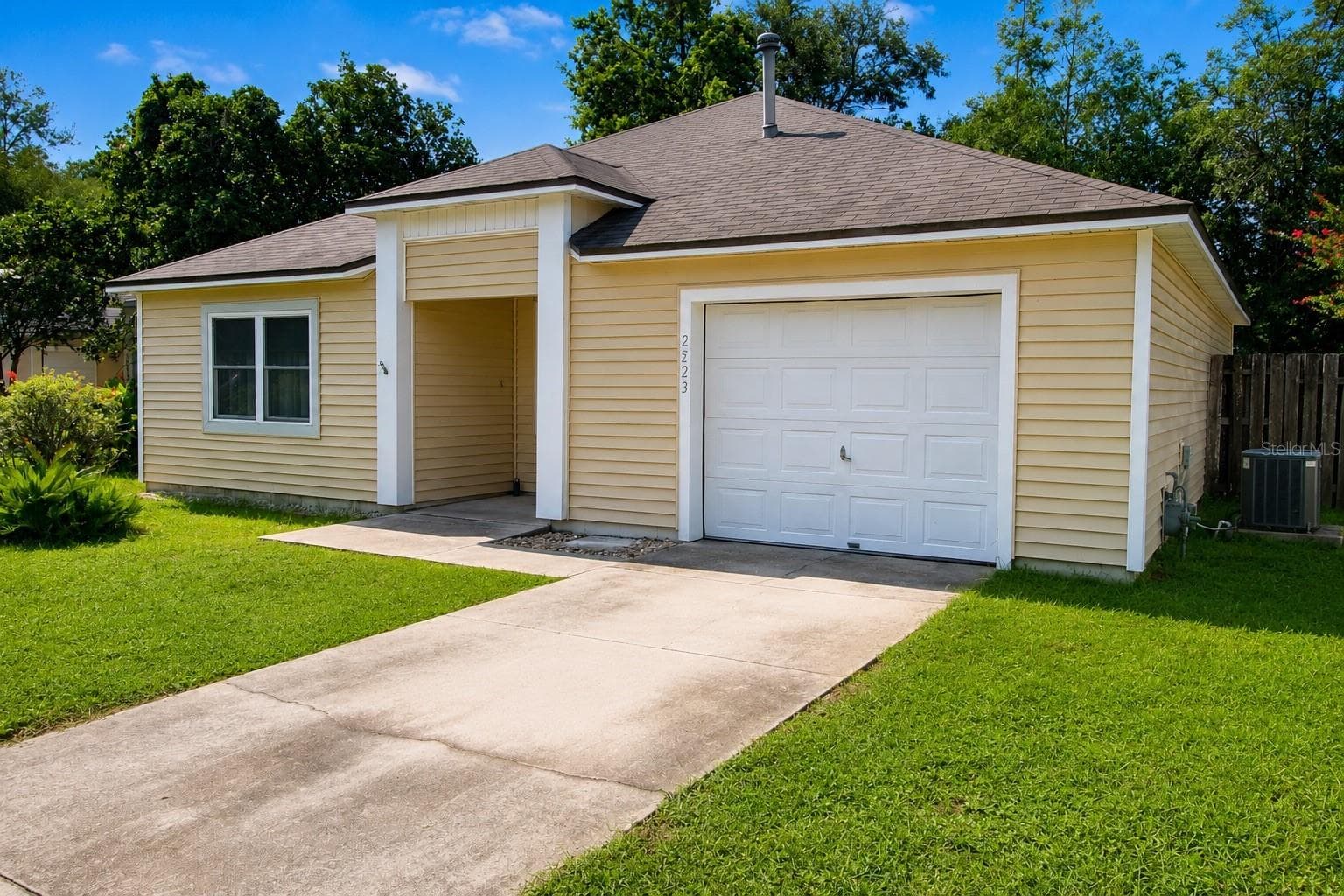 Single Family Residence at 2523 NW 38 PL, GAINESVILLE, photo 29 of 30