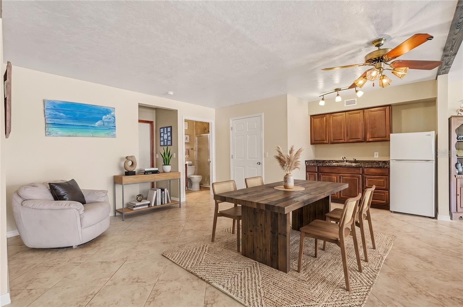 Virtually Staged - 6340 SPOONBILL DR, NEW PORT RICHEY