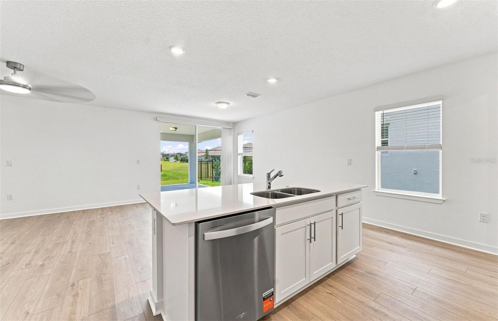 Center Island w/Storage - 3027 WINDSWEPT WAY, WILDWOOD