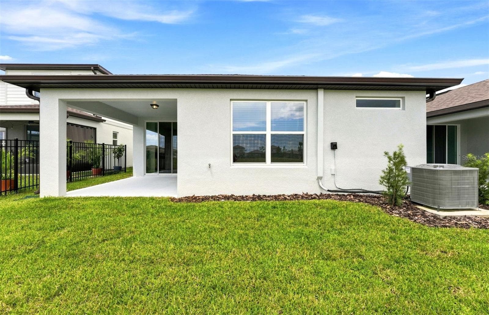 Covered Lanai - 3027 WINDSWEPT WAY, WILDWOOD