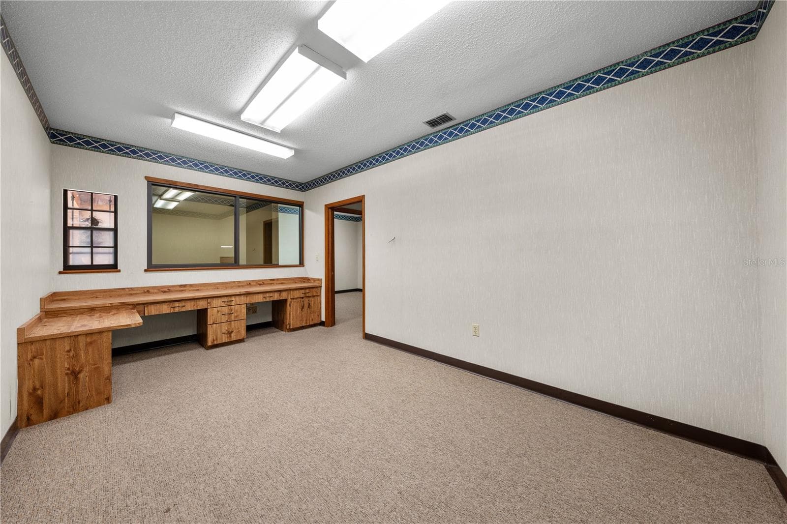 Medical Office at 323 W CYPRESS ST, KISSIMMEE, photo 68 of 83