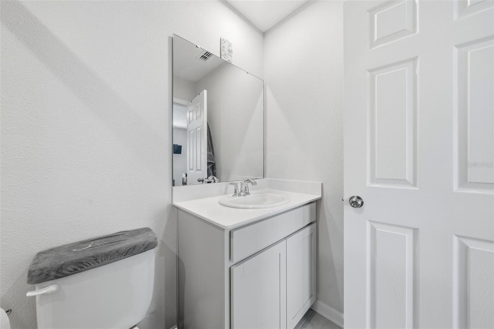 Townhouse at 46 AXEL FALL DR, ST JOHNS, photo 21 of 50