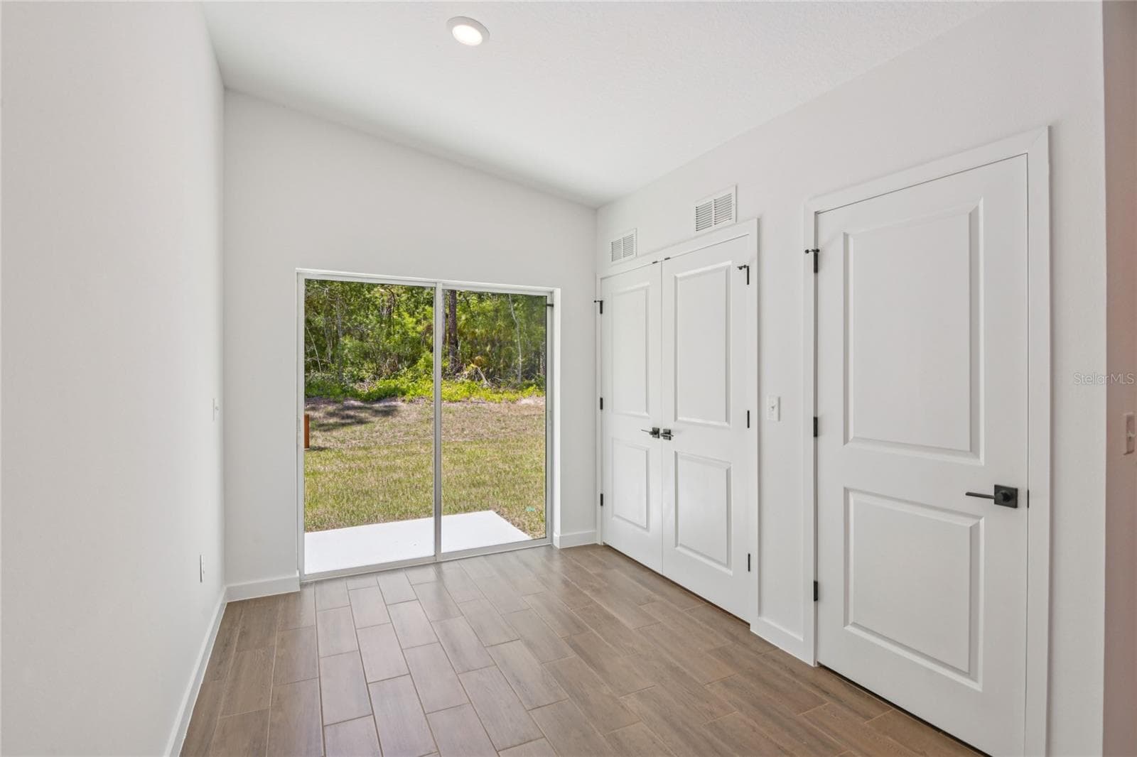 Single Family Residence at 14133 CANADA GOOSE RD, WEEKI WACHEE, photo 5 of 16