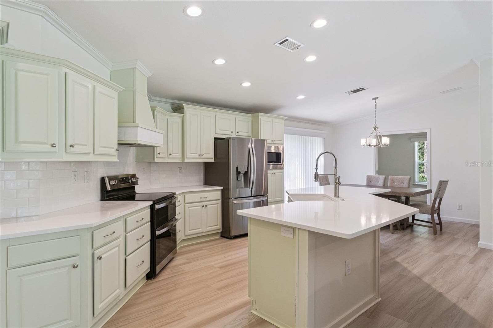 Manufactured Home at 1161 LAKE HARNEY WOODS BLVD, MIMS, photo 5 of 35