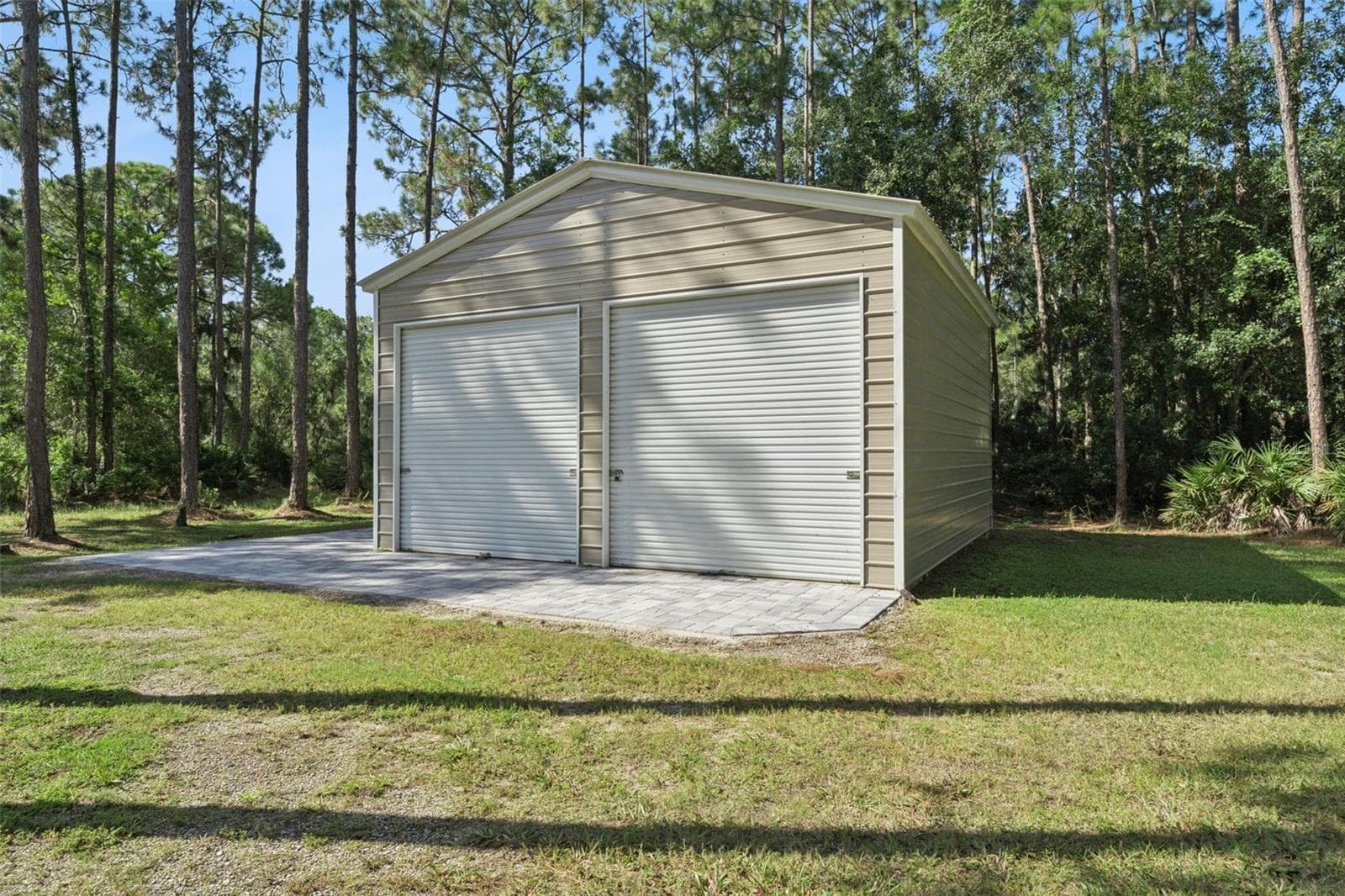 Manufactured Home at 1161 LAKE HARNEY WOODS BLVD, MIMS, photo 21 of 35