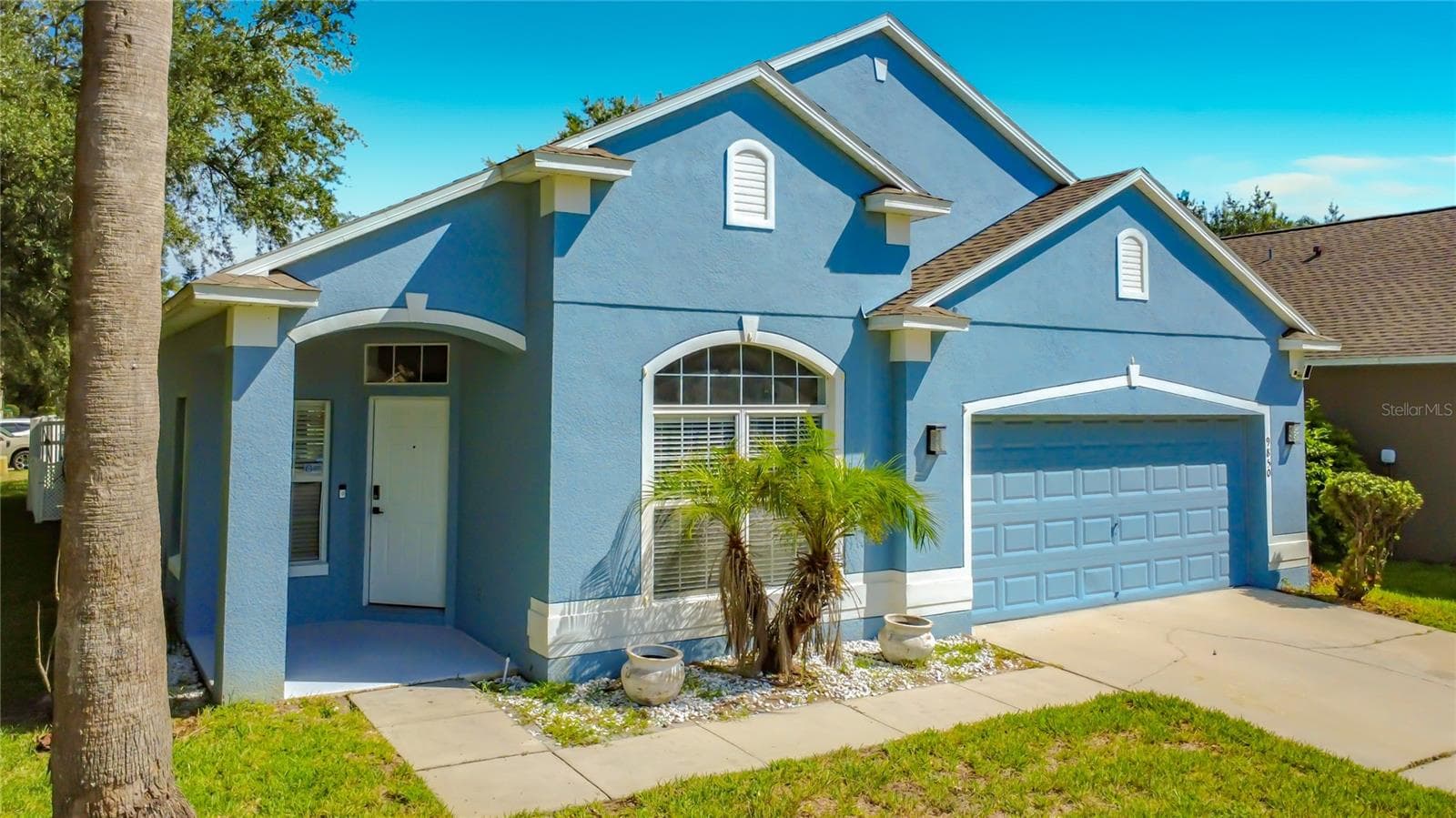 Single Family Residence at 9850 HIDDEN DUNES LN, ORLANDO, photo 2 of 96