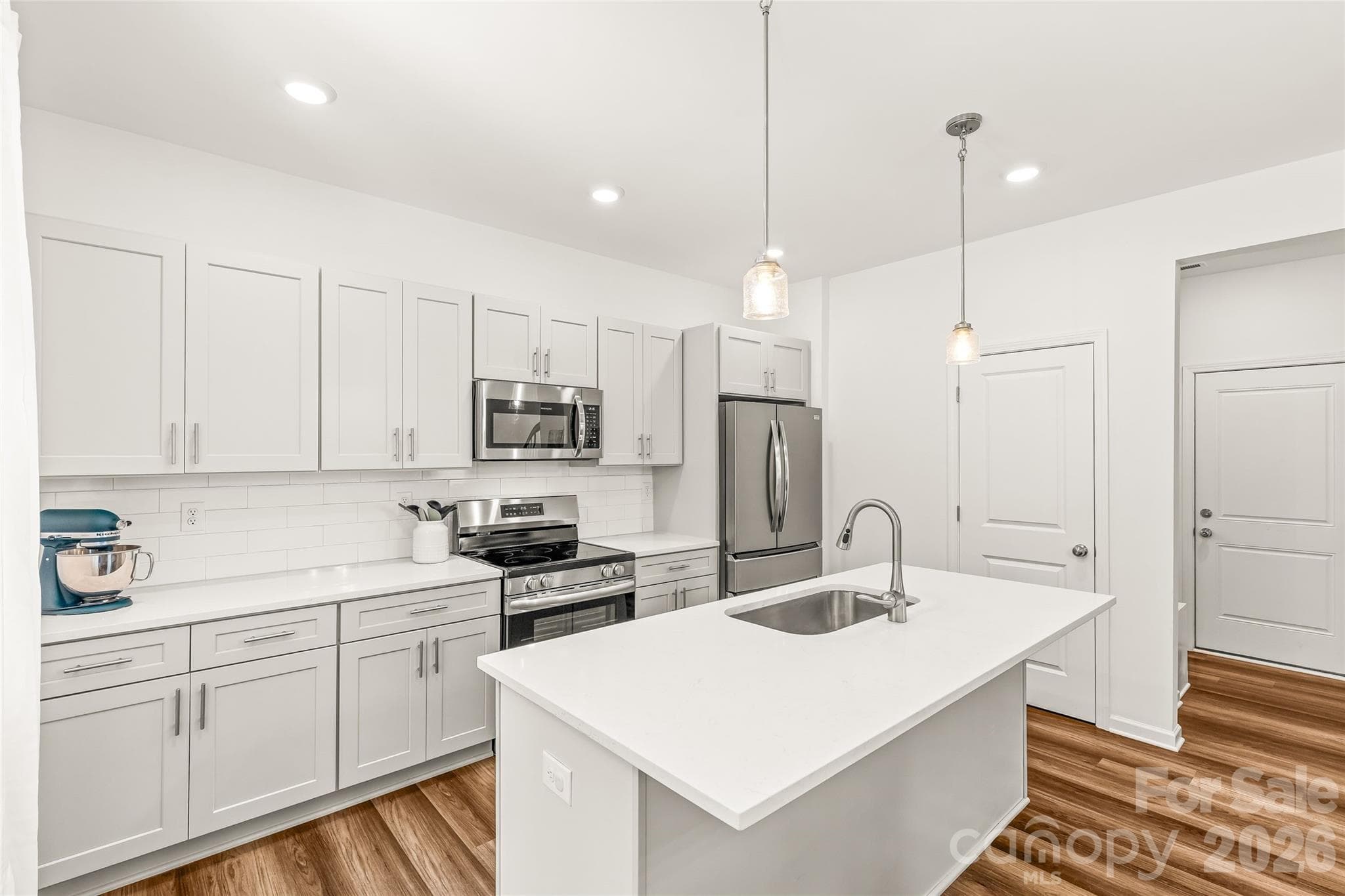 Stainless Appliances - 1913 Marlwood Circle, Charlotte