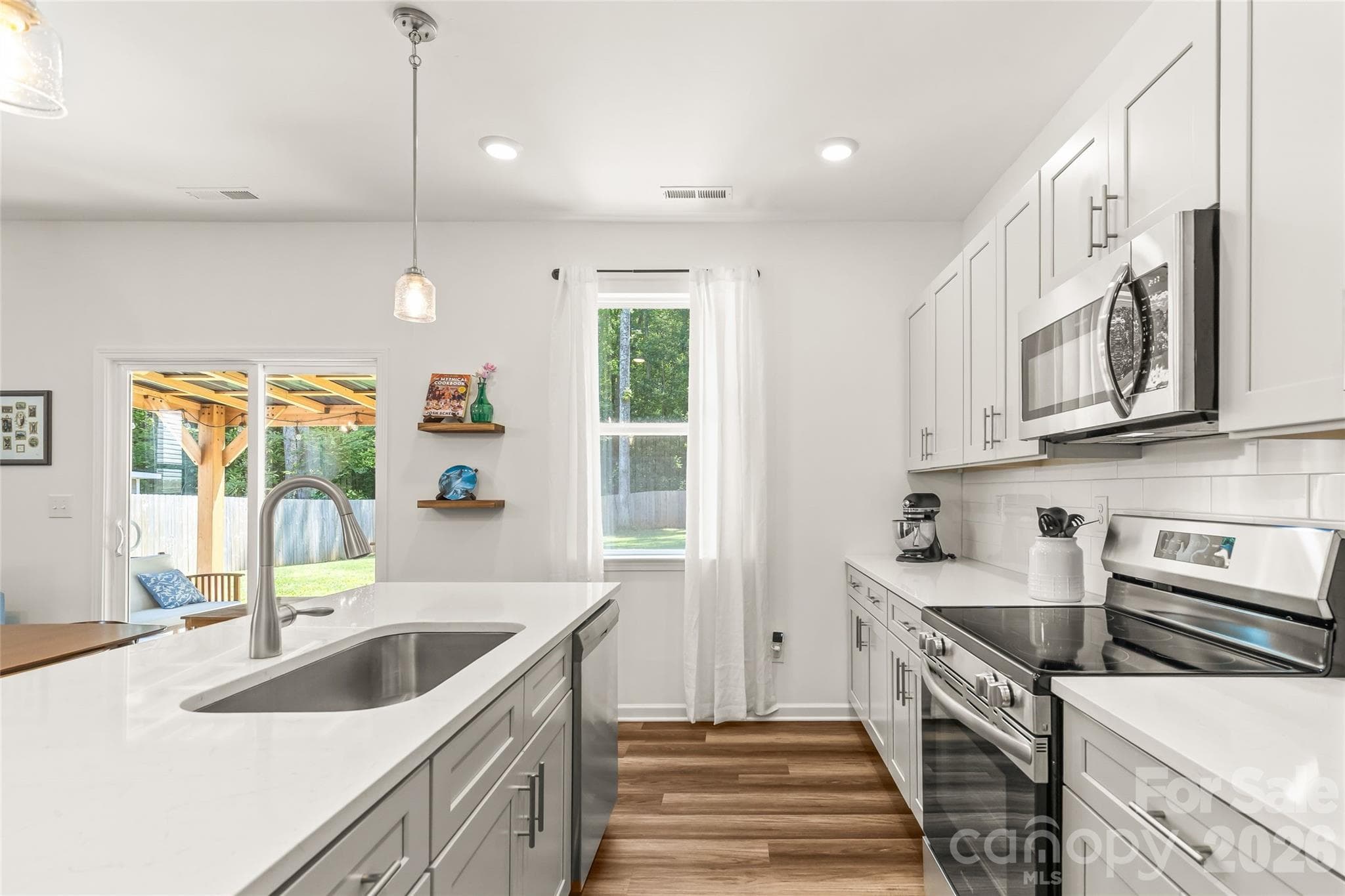 Functional - 1913 Marlwood Circle, Charlotte