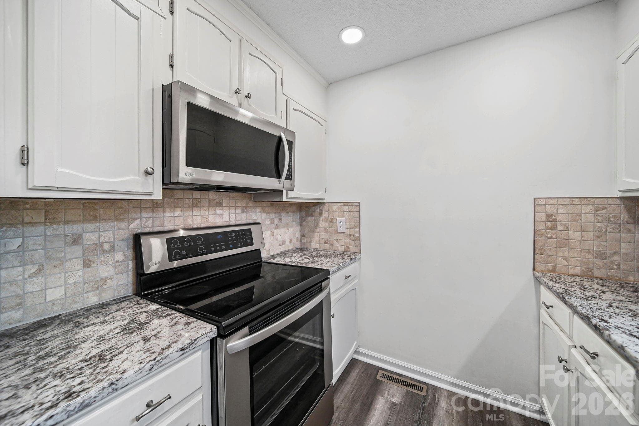 Condominium at Gastonia, photo 14 of 73