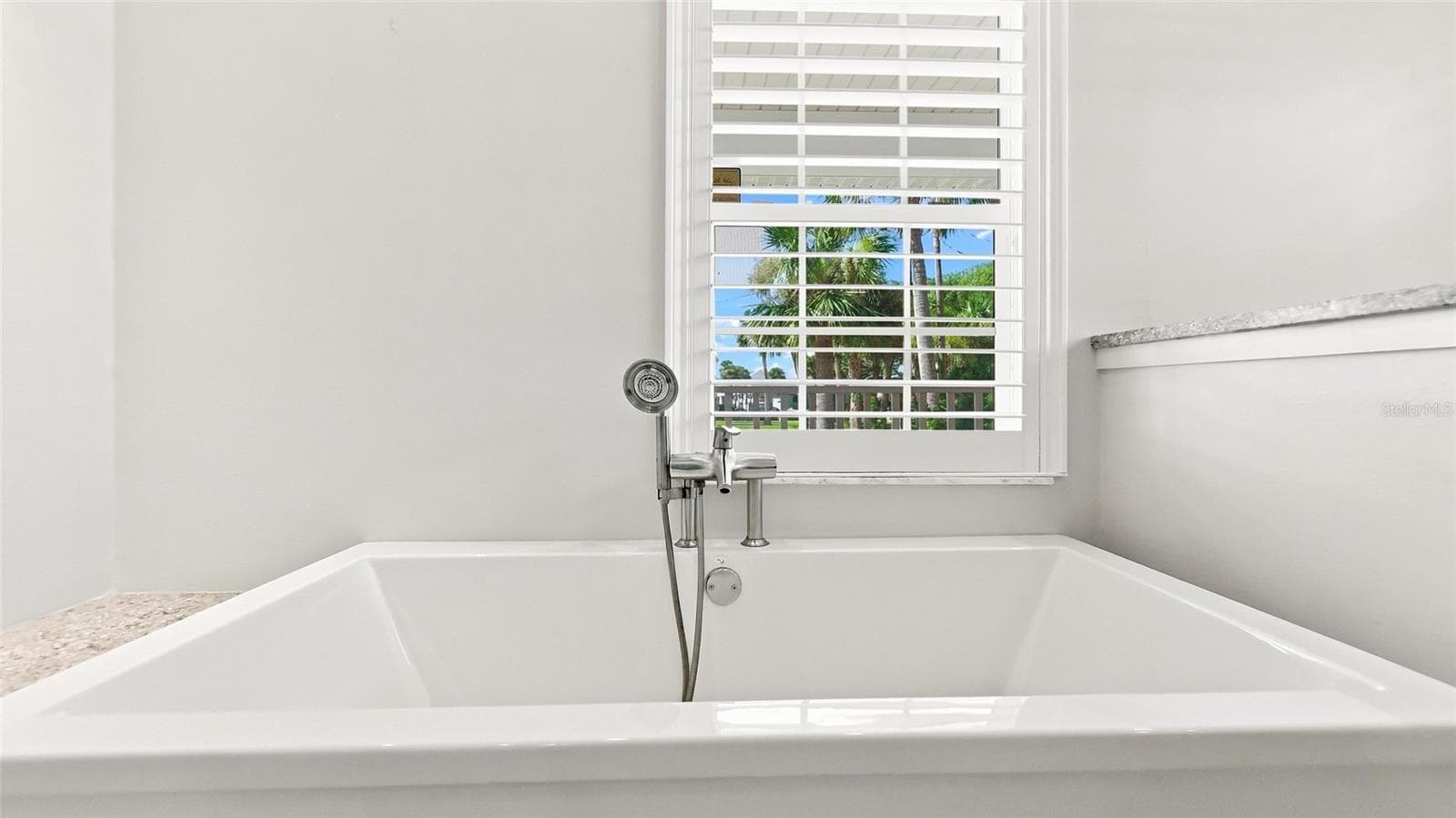 Primary Bathroom buth - 342 N 12TH ST, FLAGLER BEACH