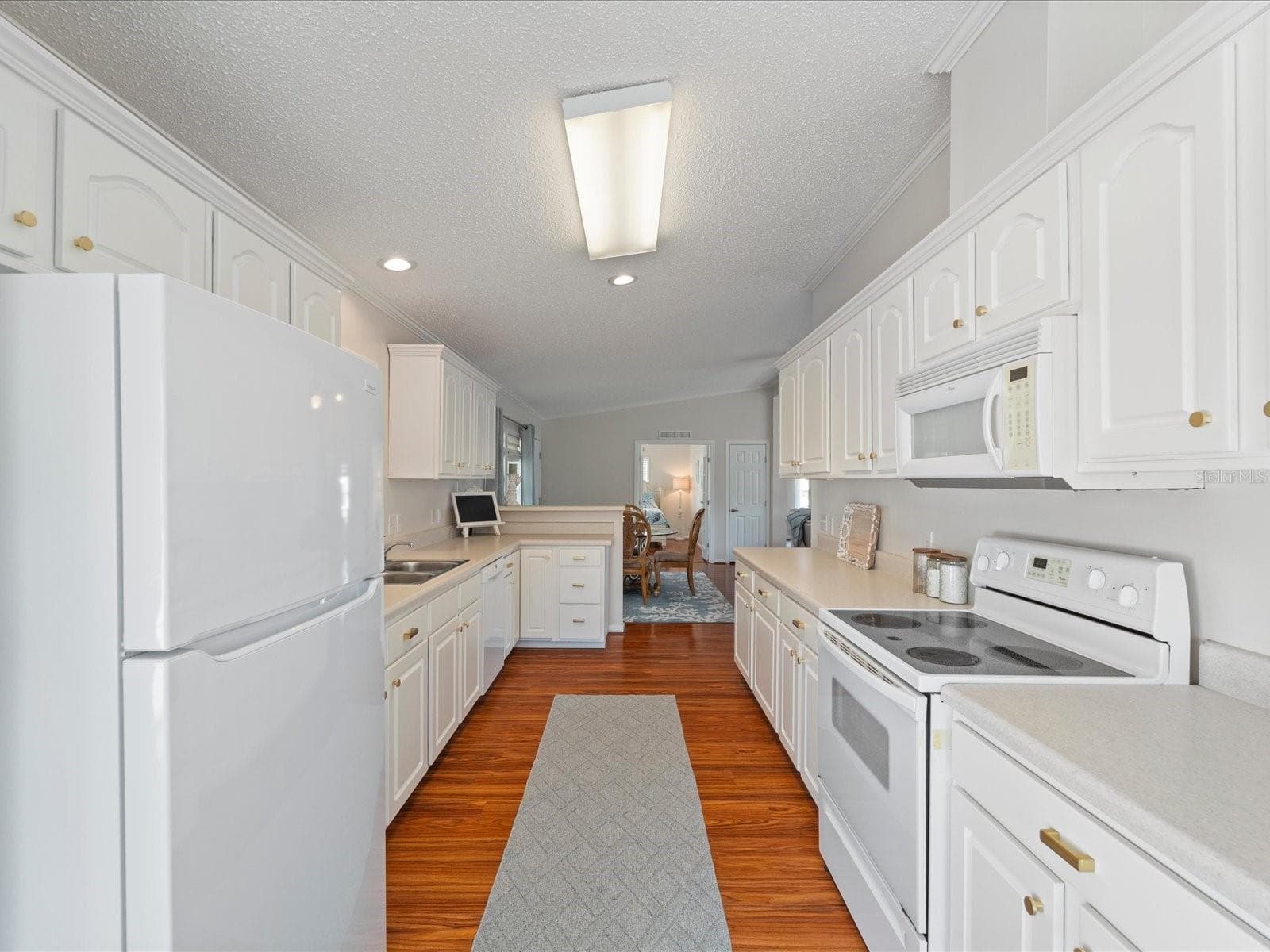 Kitchen - 9182 PINEHAVEN WAY, ENGLEWOOD