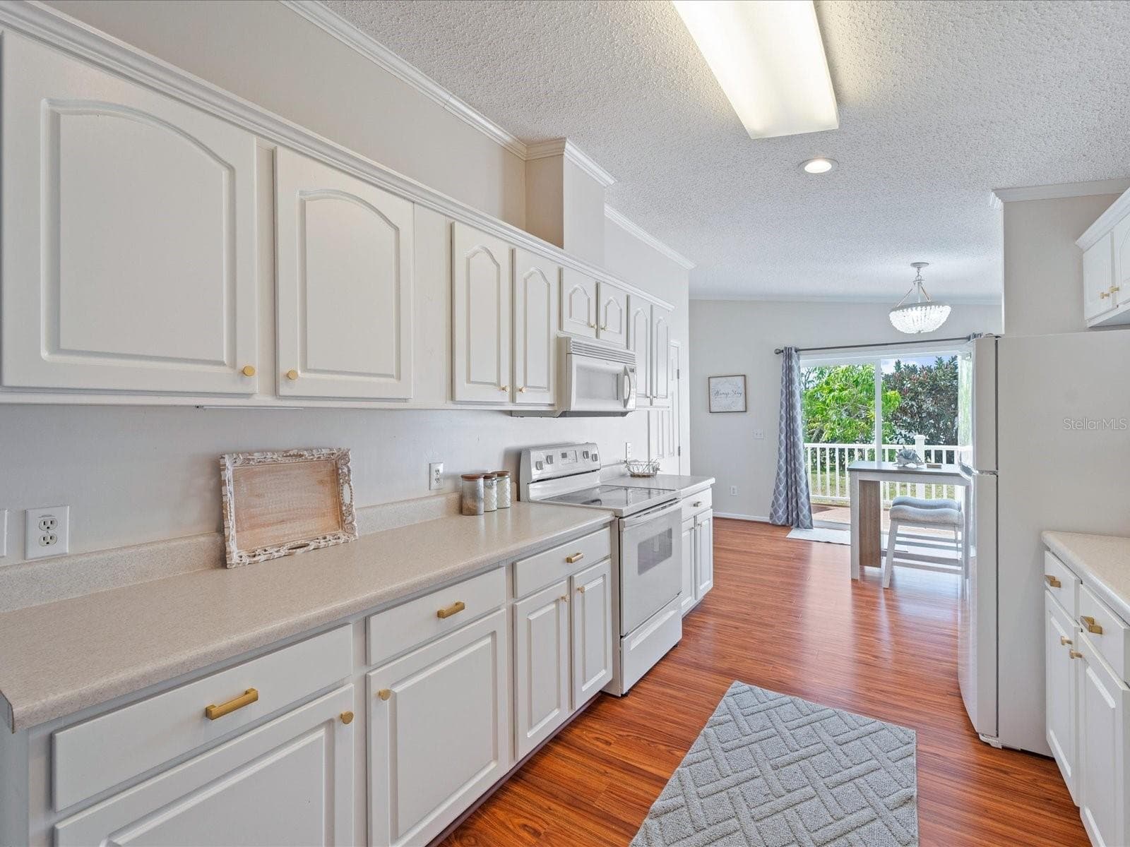 Kitchen - 9182 PINEHAVEN WAY, ENGLEWOOD