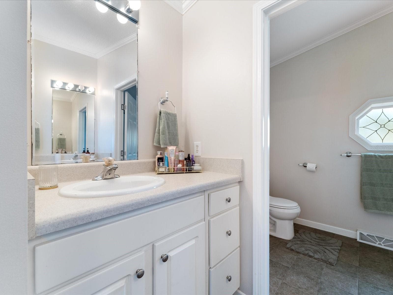 Master bathroom - 9182 PINEHAVEN WAY, ENGLEWOOD