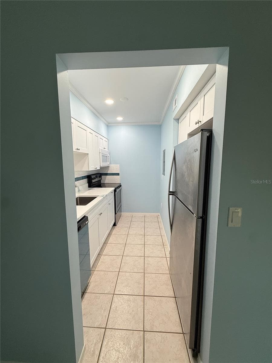 Kitchen - 179 MEDALLION BLVD #D, MADEIRA BEACH
