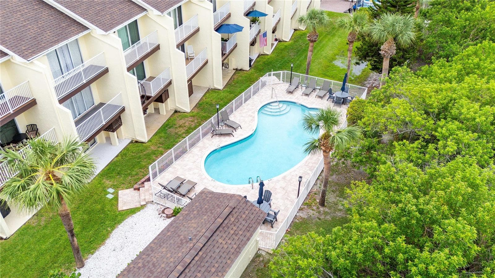 Townhouse at 19651 GULF BLVD #B2, INDIAN SHORES, photo 4 of 64
