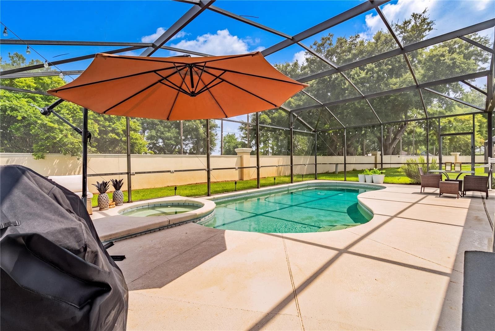 Single Family Residence at 8066 KING PALM CIR, KISSIMMEE, photo 15 of 54
