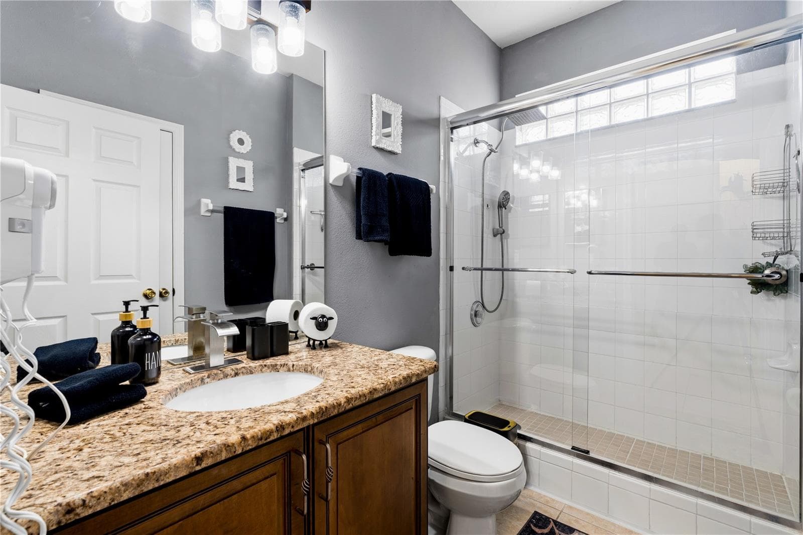 Single Family Residence at 8066 KING PALM CIR, KISSIMMEE, photo 23 of 54