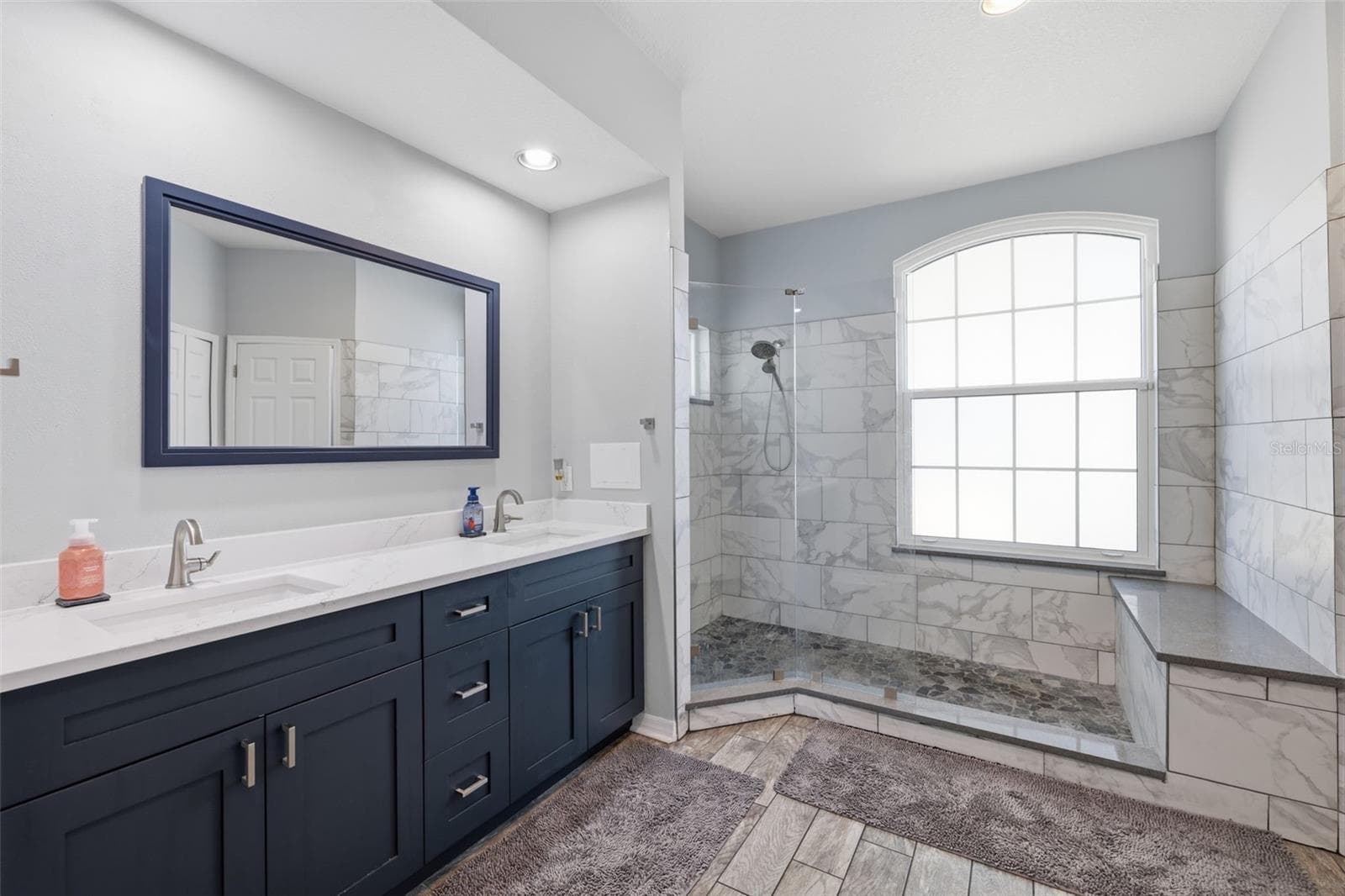 Single Family Residence at 12020 RUNNING FOX CIR, RIVERVIEW, photo 14 of 31