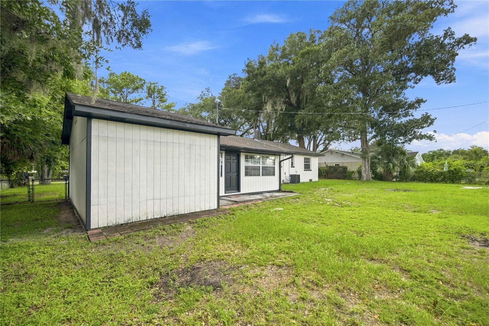 Single Family Residence at 3517 NE 12TH ST, OCALA, photo 7 of 33