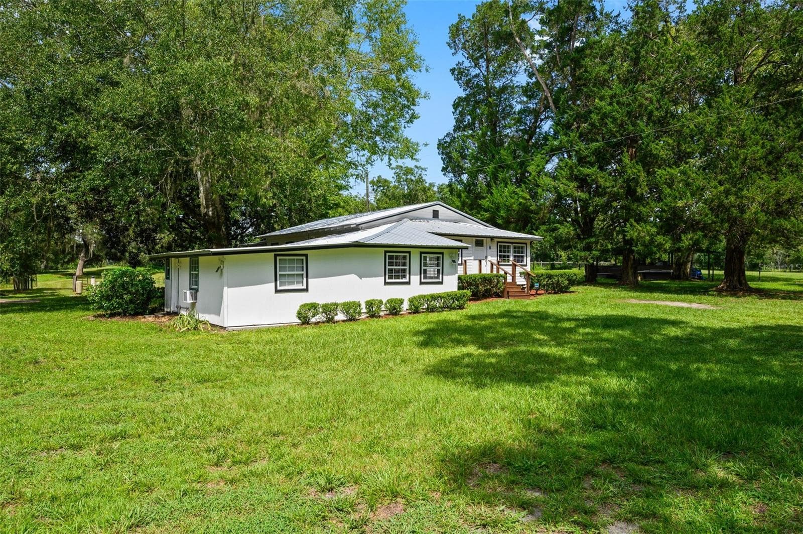 Single Family Residence at 6218 SW 202ND ST, NEWBERRY, photo 2 of 67