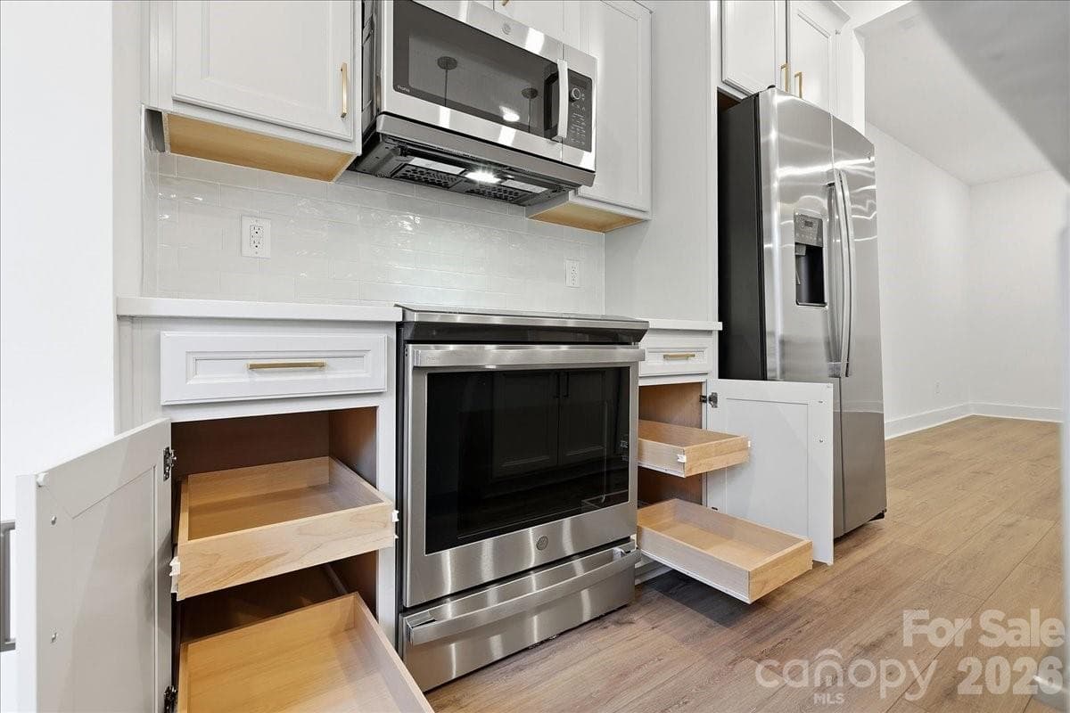 Townhouse at 79 Moon Haven Way, Arden, photo 6 of 32