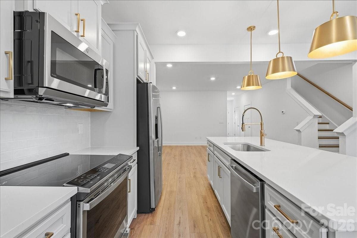 Townhouse at 79 Moon Haven Way, Arden, photo 7 of 32