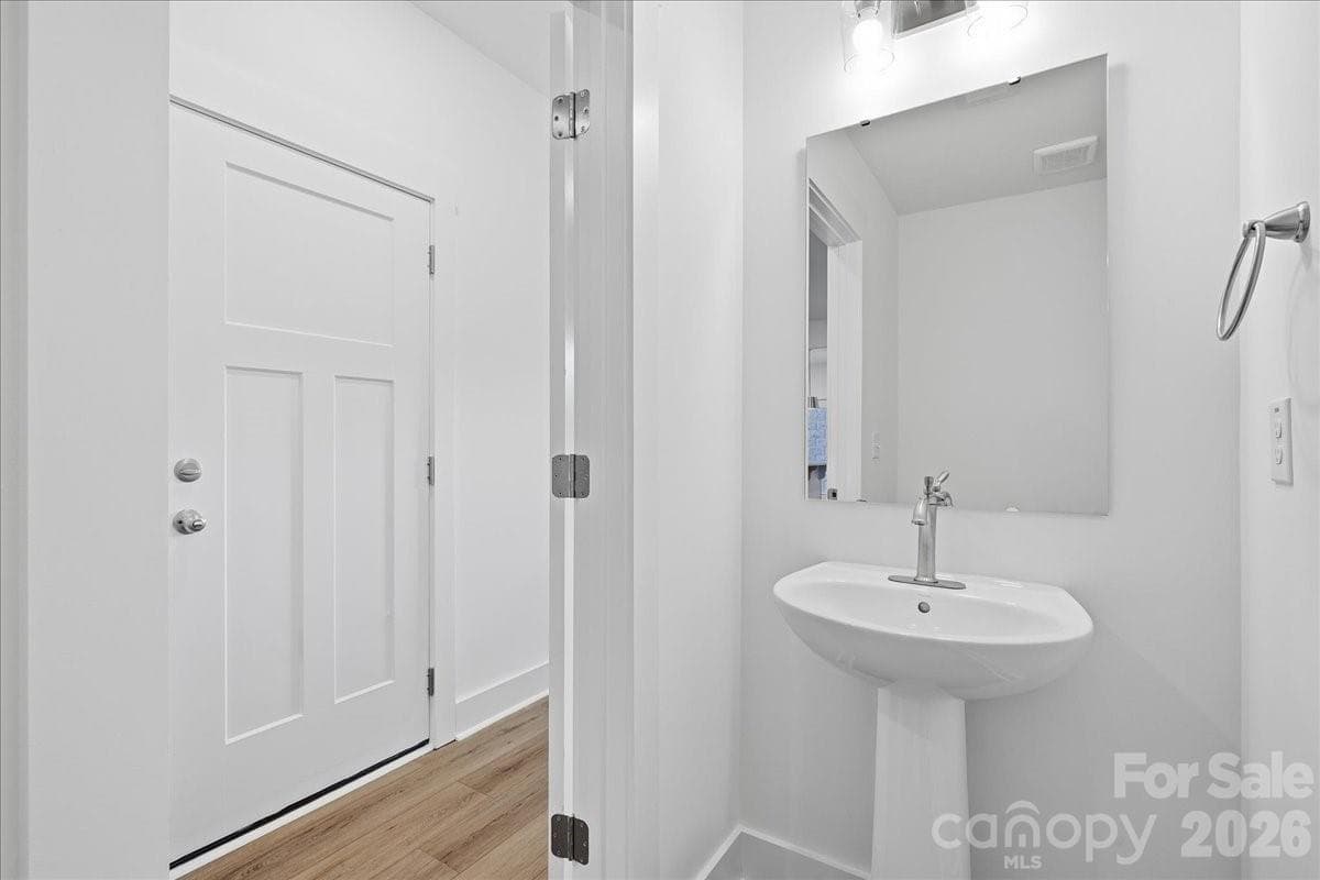 Townhouse at 79 Moon Haven Way, Arden, photo 14 of 32