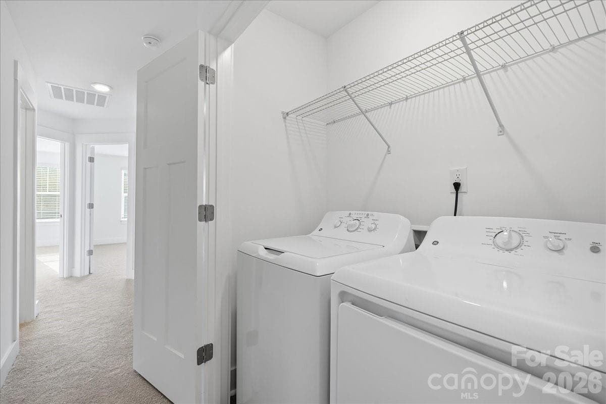 Townhouse at 79 Moon Haven Way, Arden, photo 25 of 32