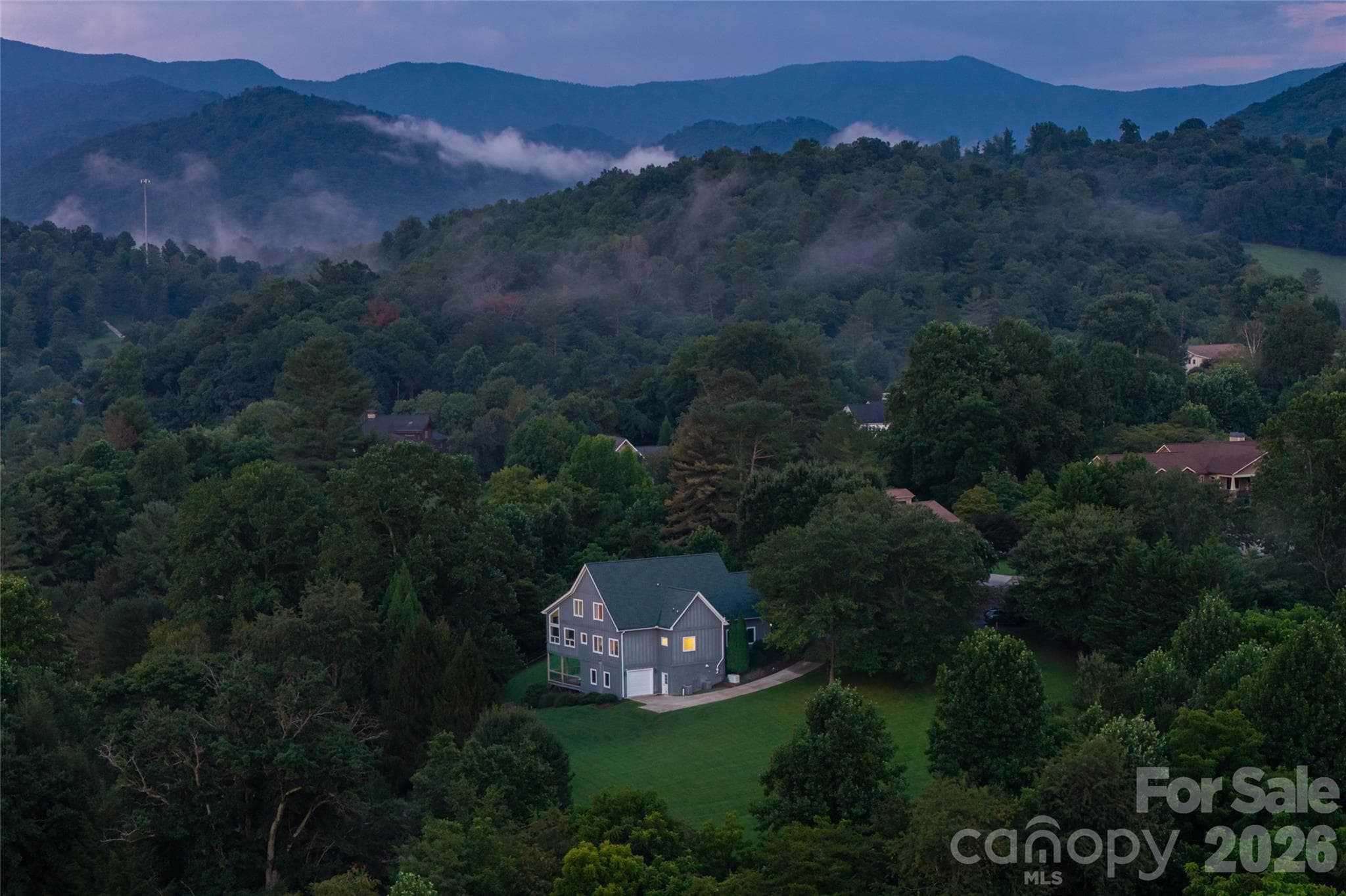 Blue Ridge Mountain views, and unforgettable sunset and sunrise views - 33 Bridle Path Drive, Barnardsville