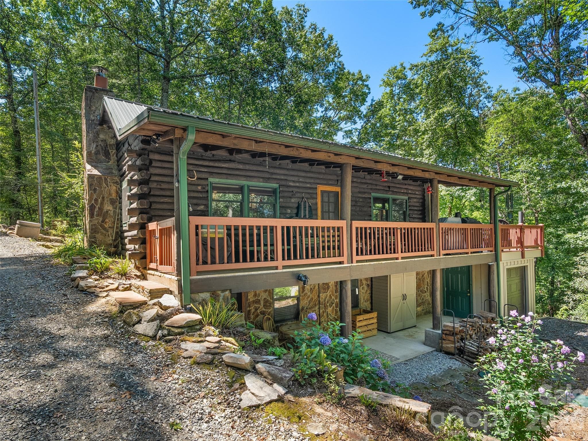 Single Family Residence at 185 Rainbow Lake Drive, Brevard, photo 2 of 35