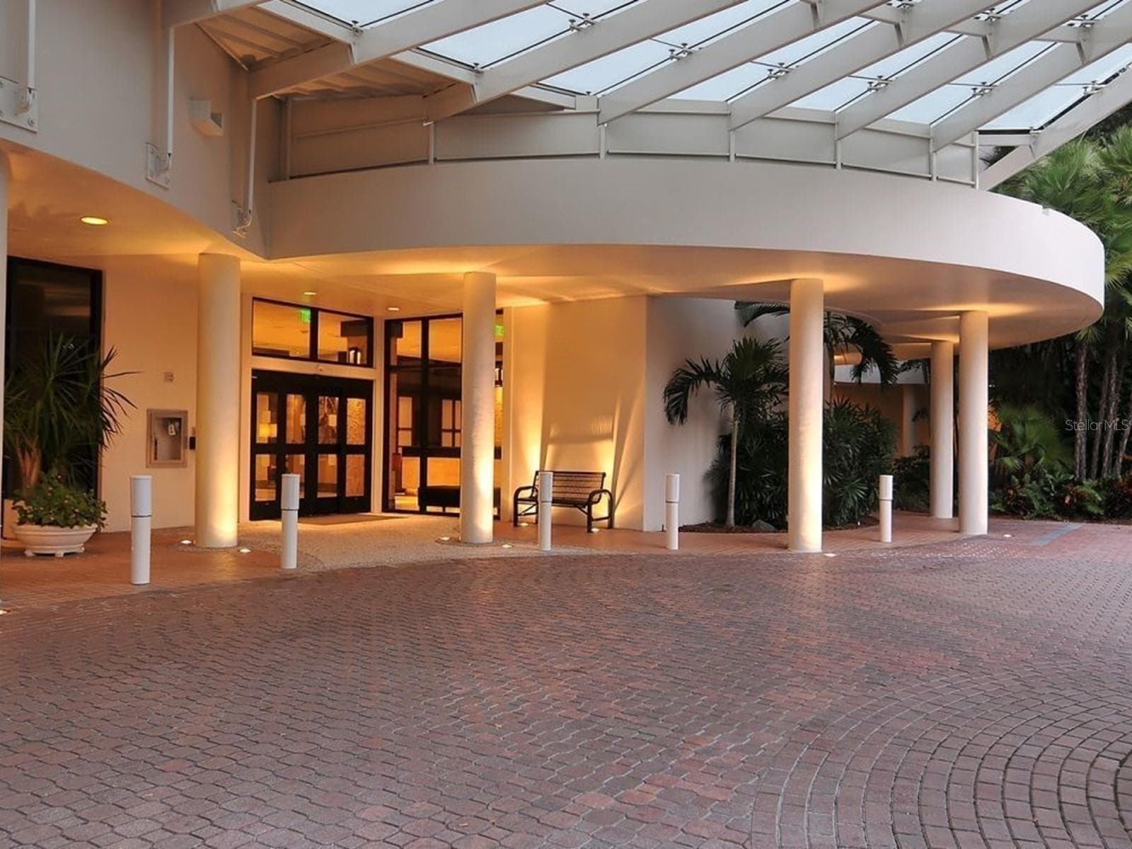 Condominium at 1255 N GULFSTREAM AVE #1101, SARASOTA, photo 52 of 100