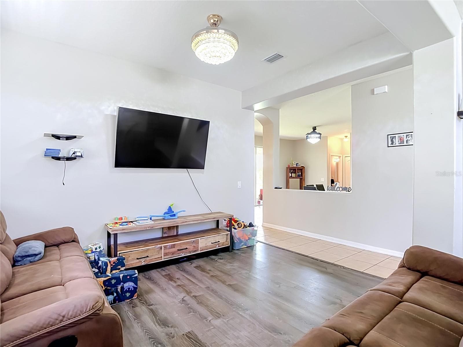 Single Family Residence at 4129 TARKINGTON DR, LAND O LAKES, photo 11 of 62