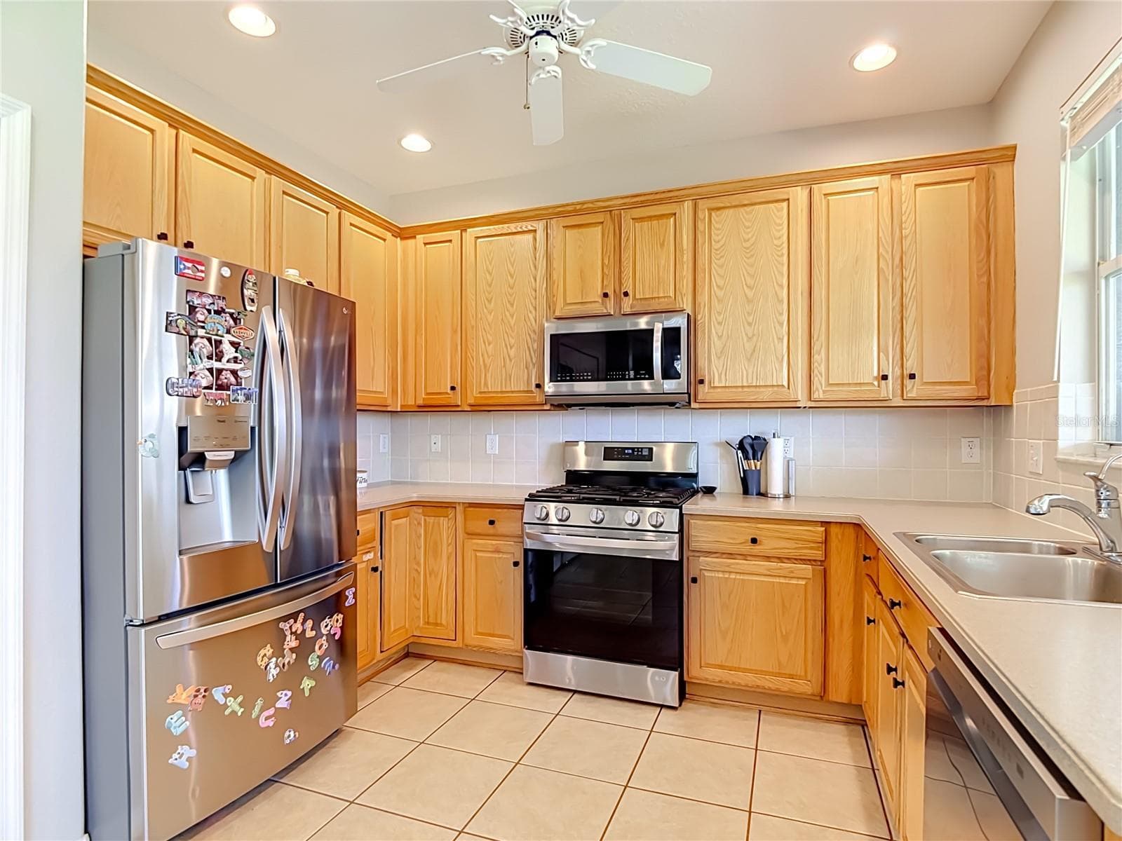 Single Family Residence at 4129 TARKINGTON DR, LAND O LAKES, photo 14 of 62