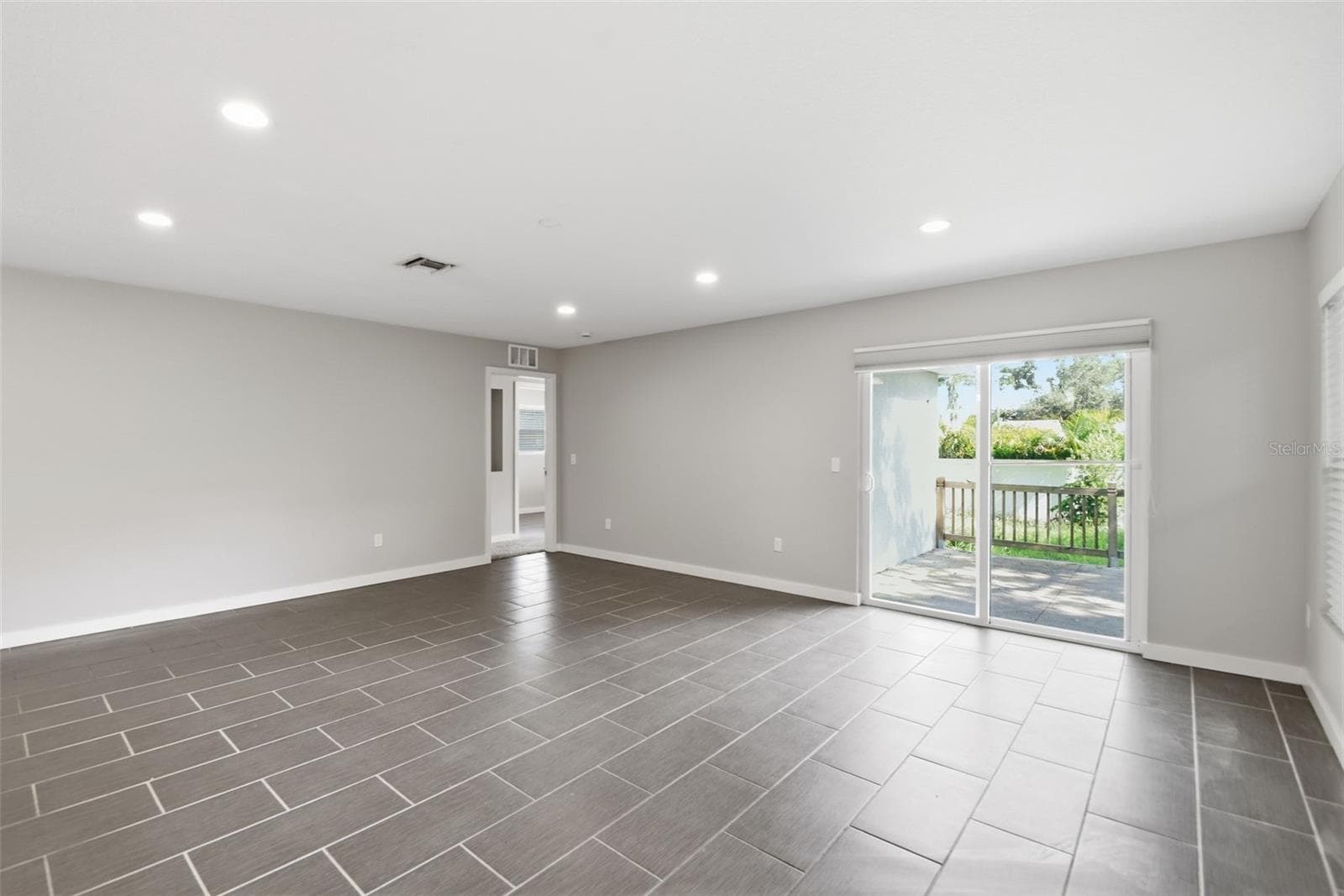 Single Family Residence at 2303 BAHIA VISTA ST, SARASOTA, photo 12 of 54