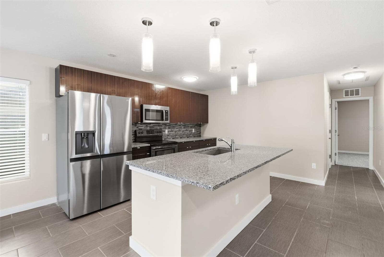 Single Family Residence at 2303 BAHIA VISTA ST, SARASOTA, photo 18 of 54